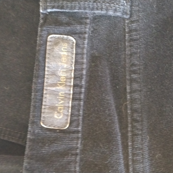 Calvin Klein black corduroy pants, size 8. - Picture 3 of 4